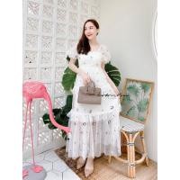 ราคา COLORVINE Maxi Dress ผ้ามุ้งปักลาย แขนตุ๊กตา ระบายชั้นๆ (5559705029)