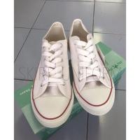 ราคา รองเท้าผ้าใบขอบแดง (68855950)