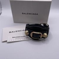 ราคา Balenciaga bracelet - ส่งต่อกำไล belenciaga แท้ (6897725484)