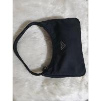 ราคา Prada Black Nylon Tessuto Mini Hobo Bag แท้100% (23105791819)