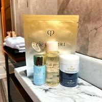 ราคา (Tester set)Cle de peau beaute skin care set (25309440667)