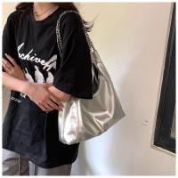 ราคา ✨พร้อมส่ง✨กระเป๋าสะพายไหล่สายโซ่ สุดชิค (25051678627)