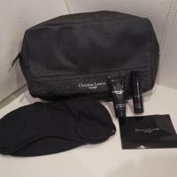 ราคา กระเป๋าใส่เครื่องสำอางค์​ Travel​ Kit​ Christian Lacroix (5241878087)