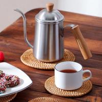 ราคา ที่รองแก้วหวาย จานรองแก้วน้ำ แผ่นรองแก้ว แผ่นรองหม้อ งานหวายนำเข้า ของขวัญ ของฝาก มีหลายไซส์ (17180124408)