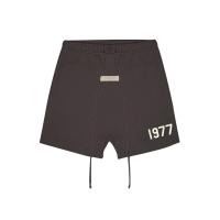 ราคา FOG – ESSENTIALS 1977 Relaxed Sweat Shorts (IRON) (14173307457)