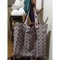 ราคา BaoBao Prism Fross 10x10 (มือสอง) (7887877142)