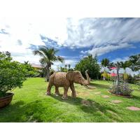 ราคา ช้างทำจากไม้สักทองไม้โบราณ ถวาย แก้บน (19981096915)