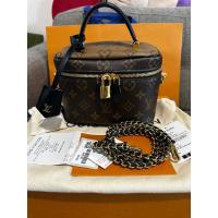 ราคา Louis vuitton Vanity Pm (23433780045)