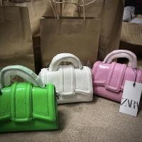 ราคา พร้อมส่งด่วน✔️กระเป๋า ZARA ทรงมินิซิตี้ 4 สี (มีถุงป้ายซาร่า) (18417274631)