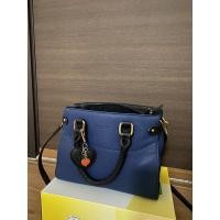 ราคา กระเป๋าสะพายของแท้ ยี่ห้อ Pierre Cardin (Paris) (13109923655)