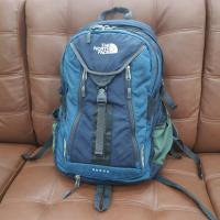 ราคา กระเป๋าเป้มือสอง The north face รุ่น surge สภาพพอใช้ (5792142207)