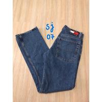ราคา Tommy jeans กางเกงยีนส์ทอมมี่ สีกลาง ปัก mini signature logo ที่กระเป๋าด้านหน้า ทรงสวยเลยค่ะ (7886445907)
