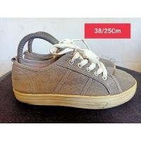 ราคา Shoopen Size 38 ยาว 25 Cm รองเท้ามือสอง หัวยาง เด็ก ผู้หญิง เท้าเล็ก แฟชั่น ลำลอง ทำงาน (22788545092)