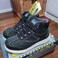 ราคา รองเท้าเซฟตี้ มือสอง สภาพดี Safety Jogger รุ่น Beyonce (2216399329)