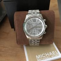 ราคา นาฬิกา Michael Kors Lexington Silver 38mm. มือสองสภาพดี (679025076)