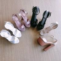 ราคา รองเท้าส้นตึก รัดข้อ ปิดหลัง วัสดุสายหนังแก้ว สำรับสาวๆเน้นสูง สวมใส่สบาย (9101249000)