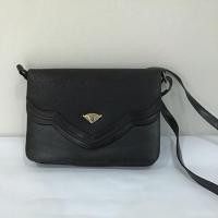 ราคา กระเป๋ามือสองแบรนด์แท้ สภาพดี (1778945922)