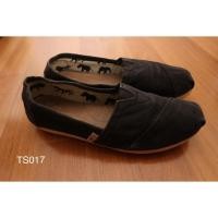 ราคา Toms shoe แท้ size.38.5 (226296702)