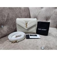 ราคา Like New YSL Loulou Toy bag (22608763348)