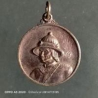 ราคา SP3.เหรียญสมเด็จพระนเรศวรมหาราช รุ่นกู้ทรัพย์แผ่นดิน ว.ต.ญ. 2556 (3282897621)