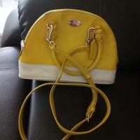 ราคา Coach แท้ 100% สีเหลืองสวยสวย (3119641437)