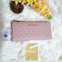 ราคา มือ1#MK แท้ 100% พร้อมส่ง กระเป๋าตังค์ Michael Kors 8 นิ้ว ชมพู MK สวยหวานกำลังดี (3907320136)