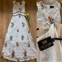 ราคา เดรสยาวสีขาวฉลุทั้งตัว ป้าย one & one (7340071930)