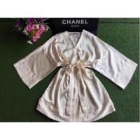 ราคา แบรนด์ Victoria Secret ชุดคลุมสวย ไซส์ L ส่งต่อสภาพใหม่ เนื้อผ้าดีสวยมากกค่ะ (3208712537)