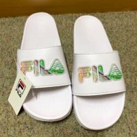 ราคา FILA FILA Letter F รองเท้าแตะผู้หญิง แท้100% ถูก✔️ ลูกค้าใหม่ ใช้โค้ด NEWLOOK0040ได้เลยค่า (7302063146)