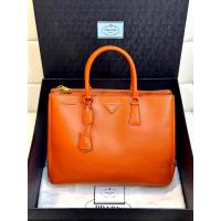 ราคา PRADA Orange Leather GALLERIA Saffiano Lux Tote Bag (รับประกันสินค้าแท้ 100%) (22534882285)