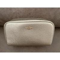 ราคา กระเป๋าใส่เครื่องสำอาง Coach ของใหม่ ขนาด 7 นิ้ว (6777769271)