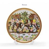 ราคา จานเบญจรงค์ 10 นิ้ว ลายประเพณีลอยกระทง พร้อมกล่องผ้าไหม (1949209679)