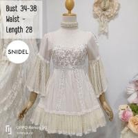 ราคา Snidel ตำหนิ ยางตรงไหล่เสียและเปื้อน1จุด มือสอง (23184253622)