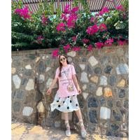 ราคา เดรสลายเย็บต่อผ้าลายจุดตรงชายทรงพริ้วพิมพ์ลายน้องหมา (25129465088)