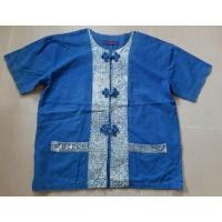ราคา เสื้อหม้อห้อมแต่งผ้าเขียนเทียน สีผ้าห้อมโบราณ ป้าย"หนึ่งหม้อห้อม" ใส่ได้ทั้งชายและหญิง (24202041714)