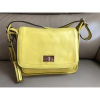 ราคา Coach หนังสีเหลือง สวยเด่น (6435267530)