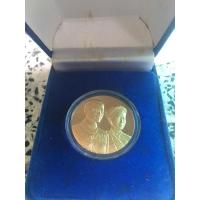 ราคา เหรียญพระราชทาน สองพระองค์ (14422702130)