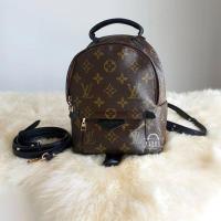 ราคา Louis Vuitton palm spring backpack mini มือสอง งานดีใหม่มาก (7516907411)