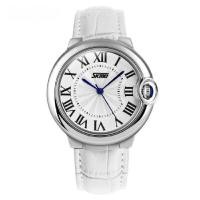 ราคา SKMEI นาฬิกาข้อมือผู้หญิงสายหนัง รุ่น 1147 Gold&White #161 (592323254)