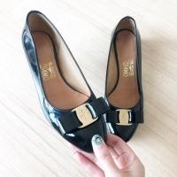 ราคา Ferragamo s.36 authentic% made in italy flatsหนังแก้วเงาๆเรียบหรู (1519309223)