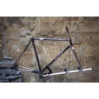 ราคา เฟรมรถจักรยานเสือหมอบ ยี่ห้อ Colnago รุ่นท๊อปสุดของเฟรมเหล็ก รุ่น Arabesque สีดำ (12121475669)