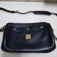 ราคา Sale Mcm crossbody แท้ 100% สภาพดีพร้อมใช้งาน (7343145751)