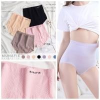 ราคา กางเกงในสตรี เอวสูง ขาเว้า เก็บพุง กระชับสัดส่วน Munafie (ของแท้) แบรนด์ญี่ปุ่น ชั้นใน กางเกงในหญิง ซับใน (5840997820)