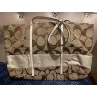 ราคา กระเป๋าผ้าลายc coach (24502535328)