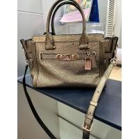 ราคา งานแท้ 100% Coach swagger สีทองทำเมทาลิค (18484906005)