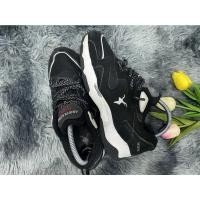 ราคา รองเท้ามือสองของแท้ AKIII Classic ไซส์ 40/25CM. (16760706438)