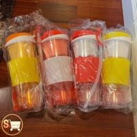 ราคา *พร้อมส่ง* กระบอกน้ำ Snoopy 22 oz ยกเซ็ต 4 ใบ 250.- : พรีเมี่ยมเซเว่น/แลกแสตมป์ (7-11) (14693481763)