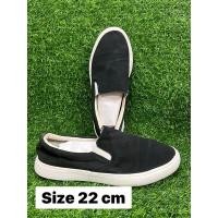 ราคา รองเท้าเด็กแบรนด์แท้มือสอง &แฟชั่นเกาหลีSize22cm (16991727547)