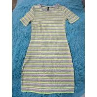 ราคา เดรสสั้น ผ้าร่อง H&M ของแท้ 100% สภาพใหม่มากๆๆๆ ตามป้าย size m หรือดูขนาดตามที่วัดได้ค่ะ (29452171983)