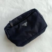 ราคา Prada ใส่เครื่องสำอางค์ ฯ (12694157041)